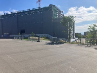 Building visible on the right